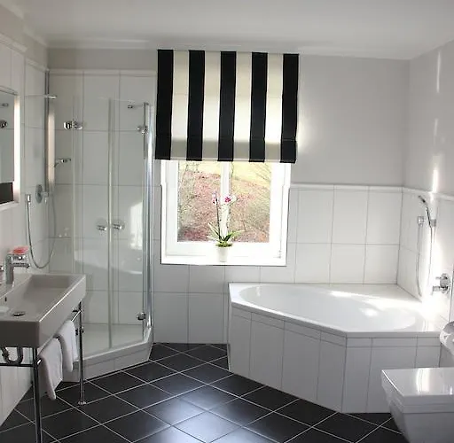 Aparthotel & Cafe Daheim 4*