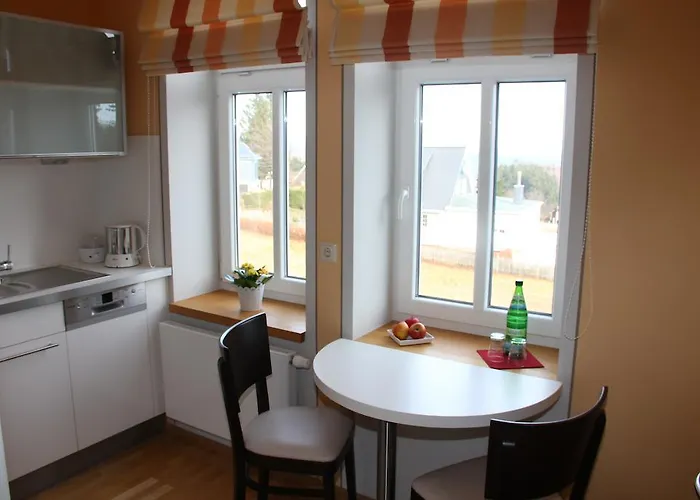 Aparthotel & Cafe Daheim 4*